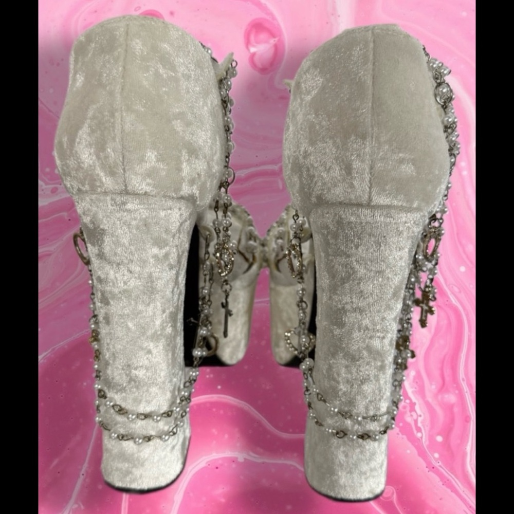 White Velvet Platform Heels with Pearl Chain Accents - Picture 9 of 10